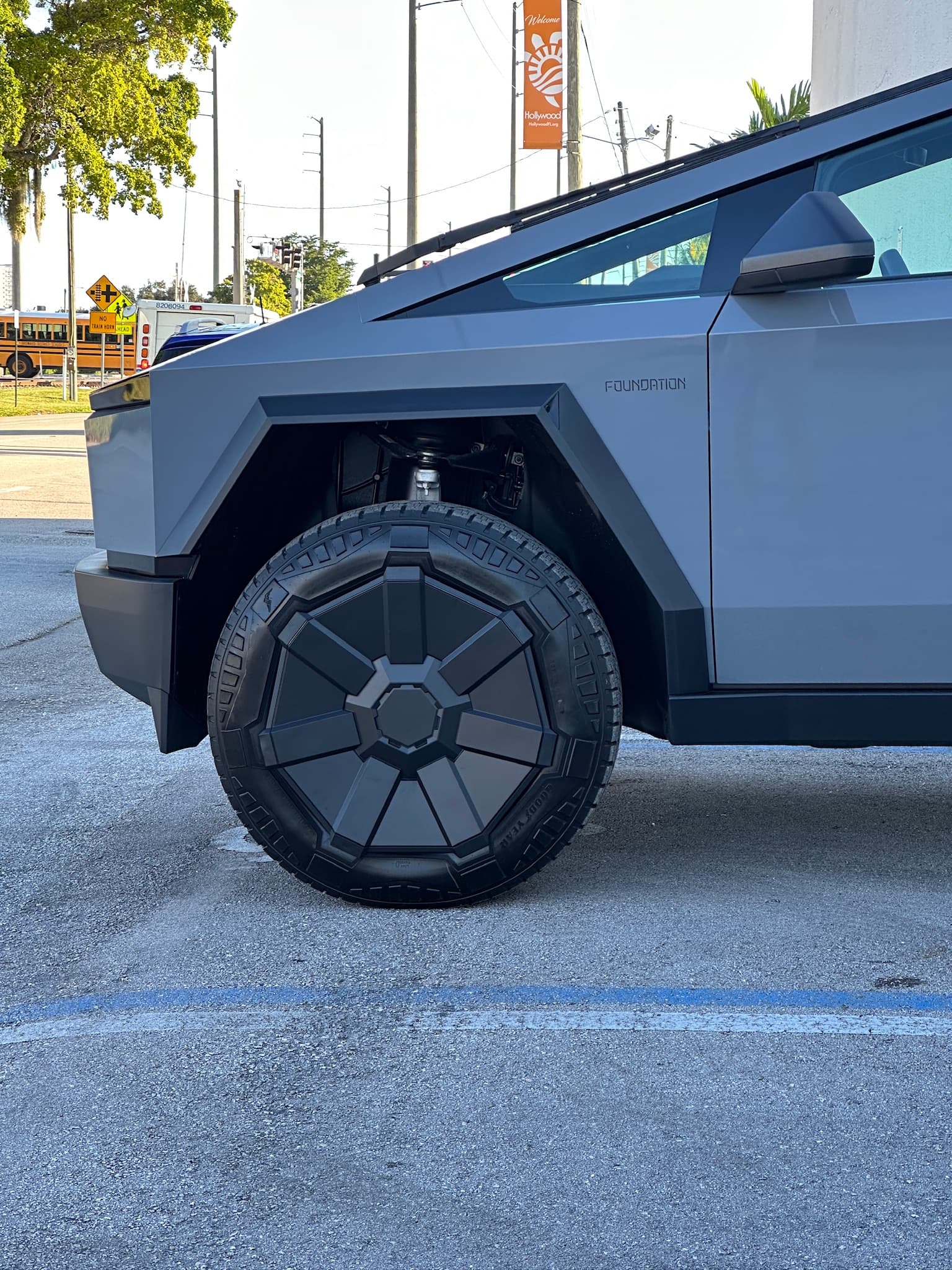 High Gloss Nardo Gray