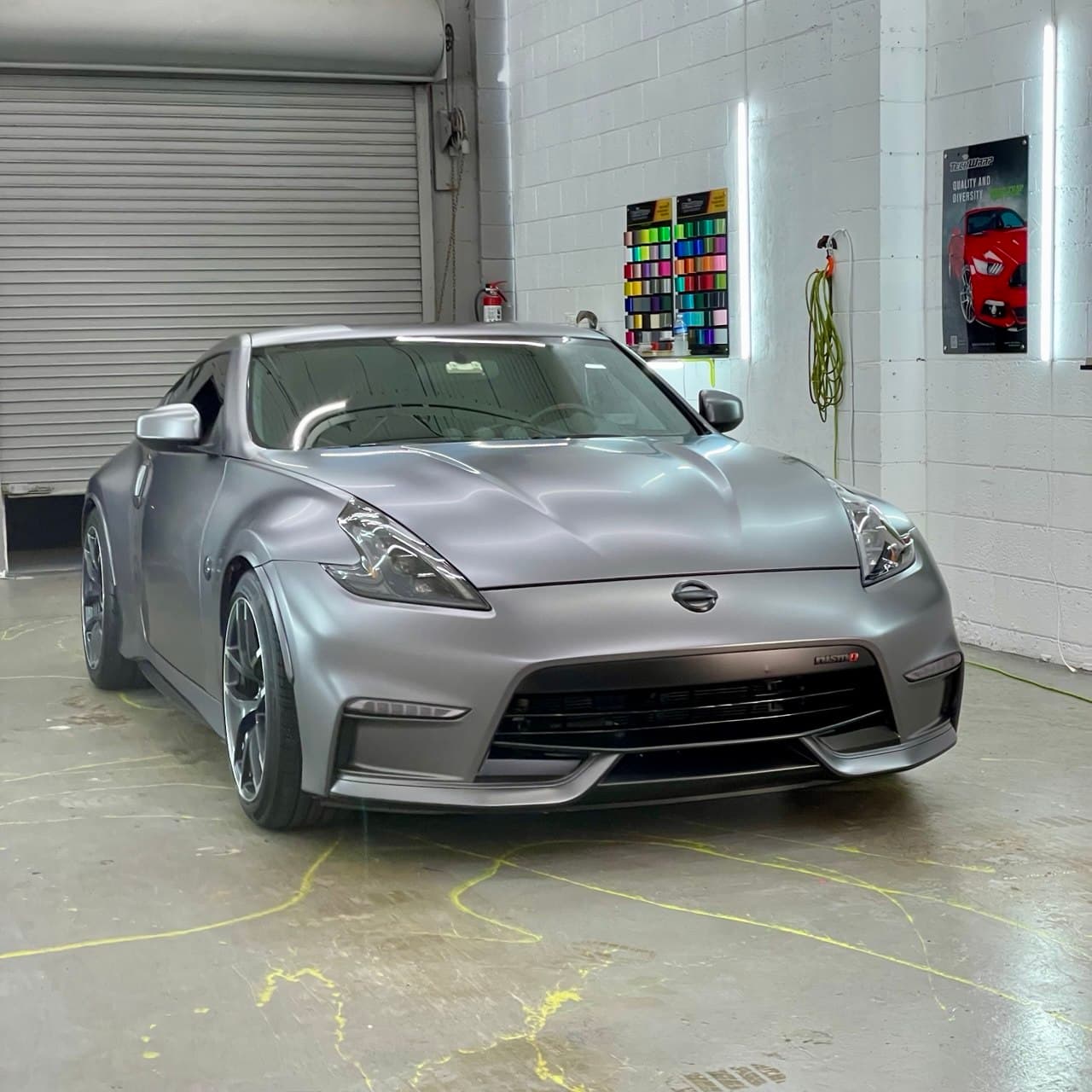 Nismo 370Z in Satin Dark Gray front